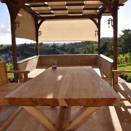 Villa15 Lodge, Five-star 5bd 5-5ba Access With Pool , Gym, Sauna, Alfresco Dining & Garden Gospodarstwo wiejskie