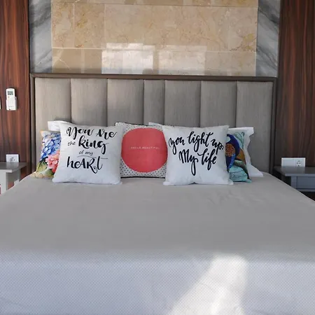 Country house Villa15 Lodge: Beachfront Luxury With Pool, Gym, And Sauna Manavgat