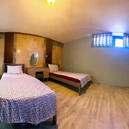 Villa15 Lodge: Beachfront Luxury With Pool, Gym, And Sauna
