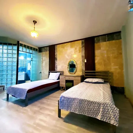 Villa15 Lodge: Beachfront Luxury With Pool, Gym, And Sauna