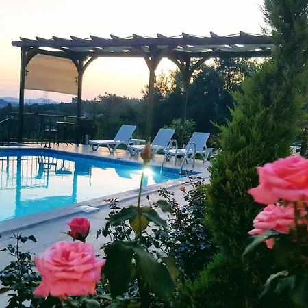 Villa15 Lodge: Beachfront Luxury With Pool, Gym, And Sauna Country house Manavgat
