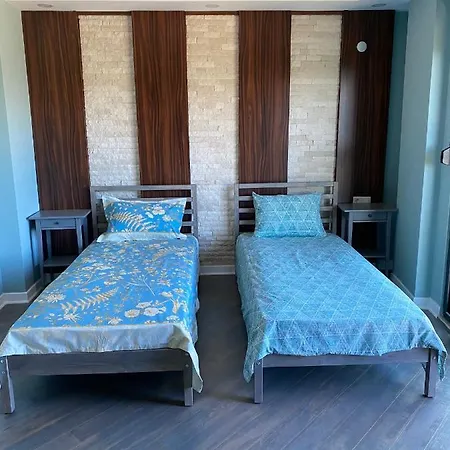 Villa15 Lodge: Beachfront Luxury With Pool, Gym, And Sauna