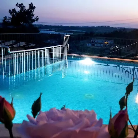 Villa15 Lodge: Beachfront Luxury With Pool, Gym, And Sauna *