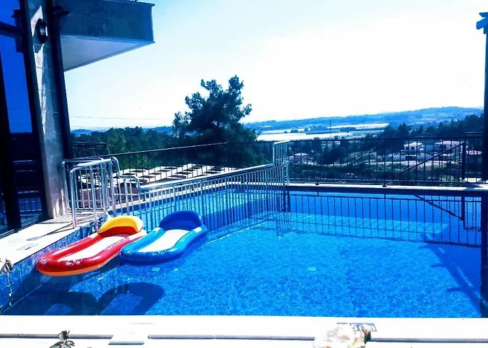 Hétvégi ház Villa15 Evrenseki Beach, 5Br, Private Pool, Sauna, Garden Manavgat