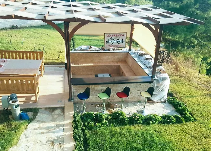 Villa15 Lodge, Five-star 5bd 5-5ba Access With Pool , Gym, Sauna, Alfresco Dining & Garden Manavgat