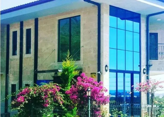 Kır Evi Villa15 Lodge, Five-star 5bd 5-5ba Access With Pool , Gym, Sauna, Alfresco Dining & Garden Manavgat